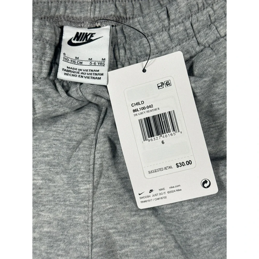 Nike Kids Size 6 Sportswear Futura Logo Heather Grey Pockets Shorts NWT